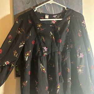 Floral Black Blouse